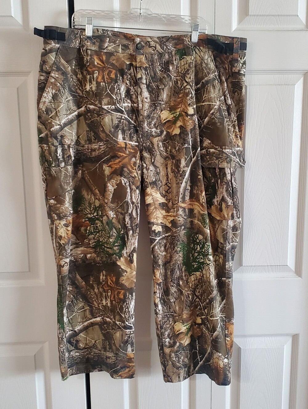 LINCOLN OUTFITTERS REAL TREE CAMO MENS 2XL HUNTING PANTS.